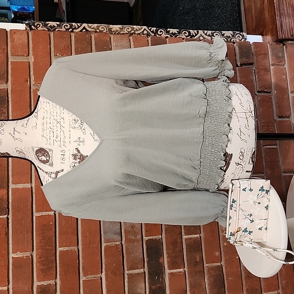 Maurices NWT size medium sage green top